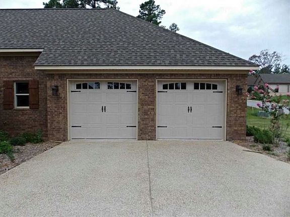 2nd image of 273 Water Oak Cir