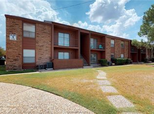 904 University Oaks Blvd APT 3, College Station, TX 77840