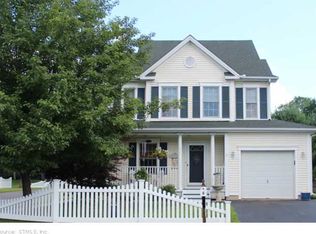 6 Olde Village Cir, Wallingford, CT 06492