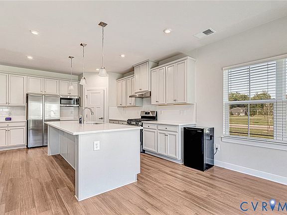 4th image of 11501 Amara Dr