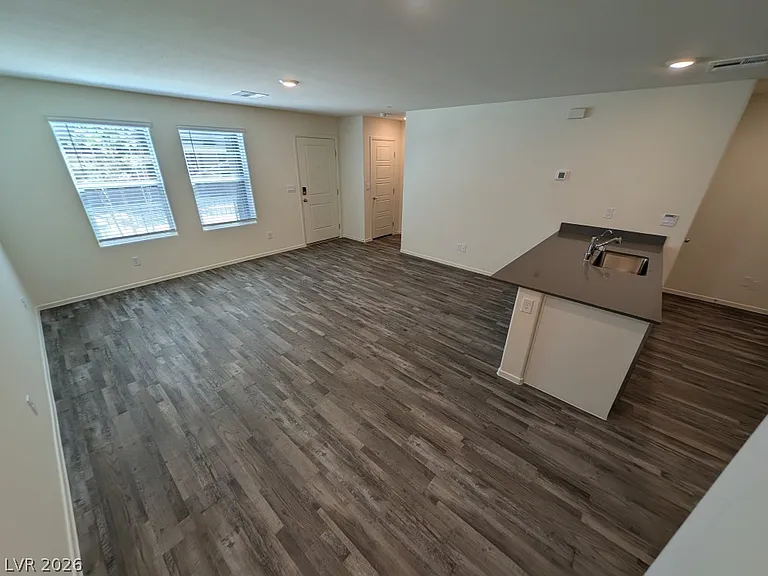 7388 Joanna Brook St — Photo 2