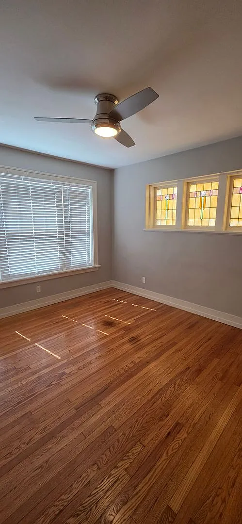 4933 Devonshire — Photo 3