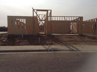 364 Joya Dr, Madera, CA 93637