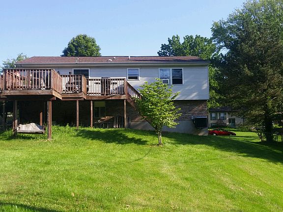 rear of property and deck