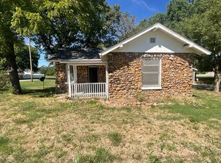 2202 N Saint Louis Ave, Joplin, MO 64801