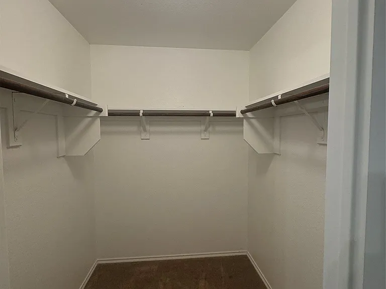 327 Elam Dr — Photo 20