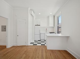 1221 N Franklin St #2F, Philadelphia, PA 19122