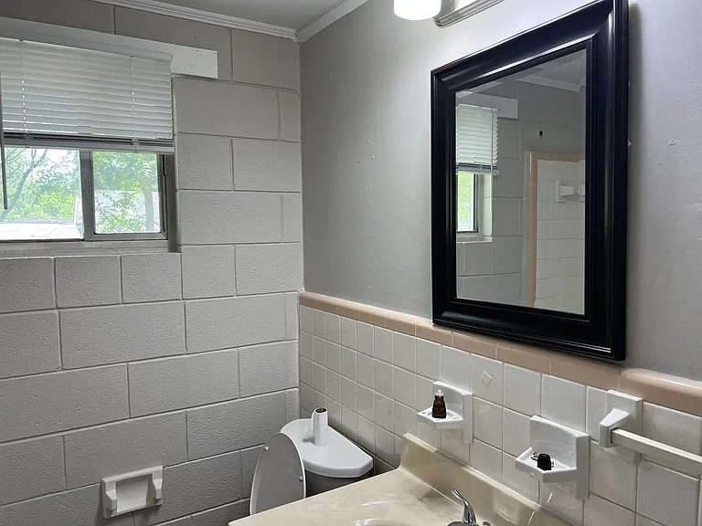 1500 Collegeview Ave #1 — Photo 9