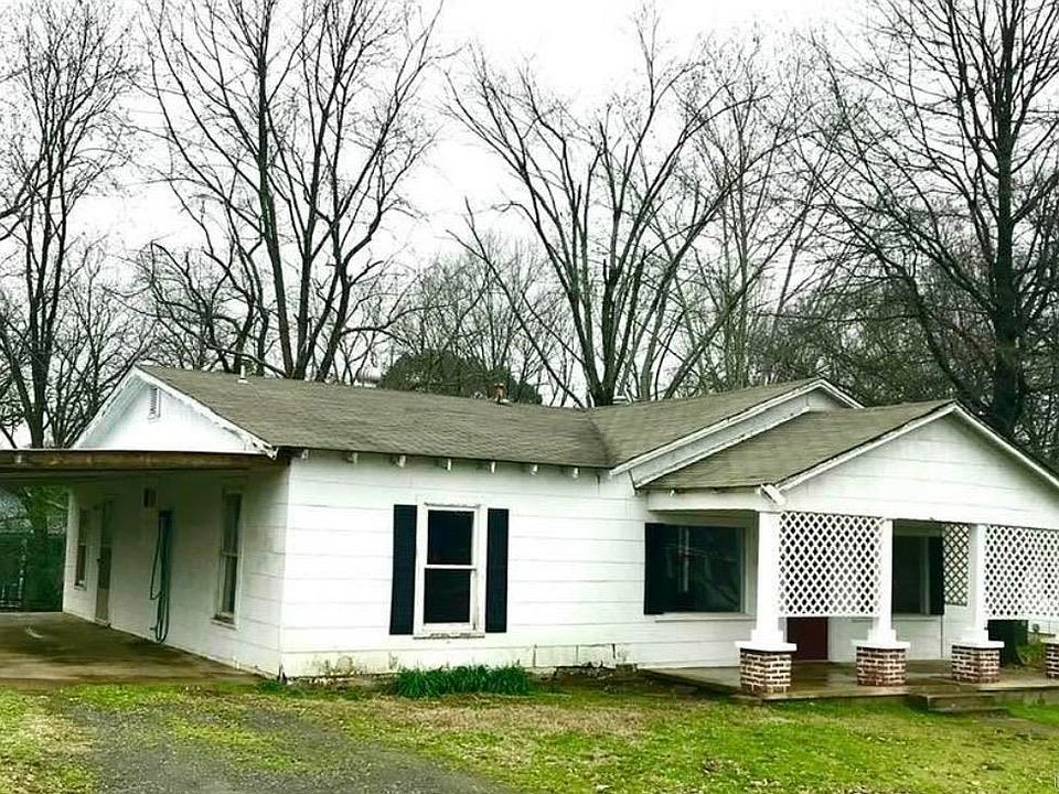 1st image of 511 N Hickory St