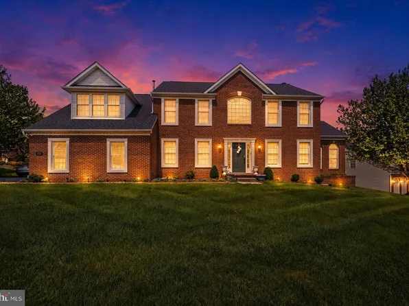 4132 Larson Ln, Mount Airy, MD 21771