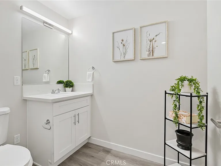 419 N Chandler Ave #423 — Photo 14