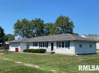 301 E Ames St, Yates City, IL 61572