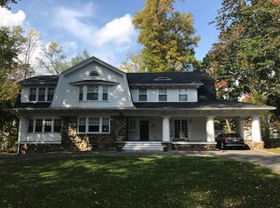 127 Overlook Cir, New Rochelle, NY 10804