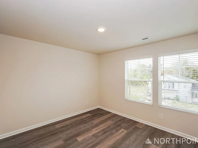 1207 Briarhill Rd #B — Photo 12