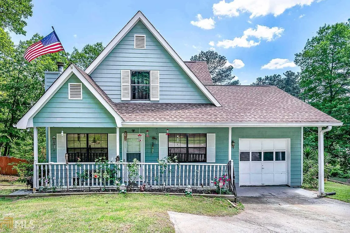 150 Oakland Cir photo 1