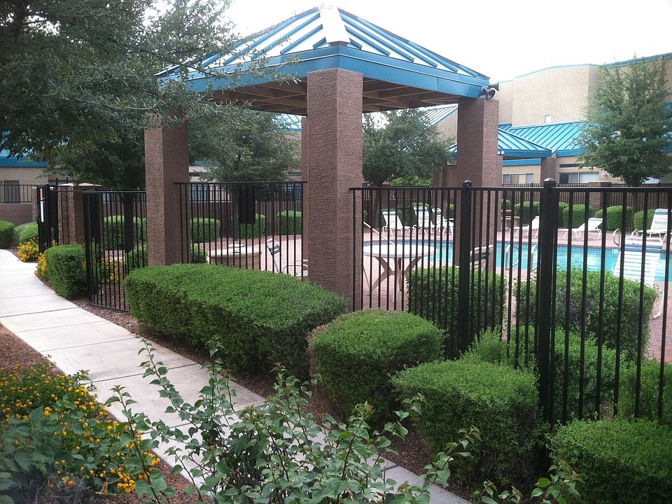 1st image of 1015 S Val Vista Dr Unit 77