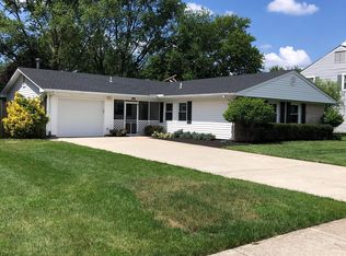 13141 Pavilion Ln, Fairfax, VA 22033