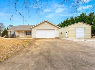217 Overland Trl, Sharpsburg, GA 30277