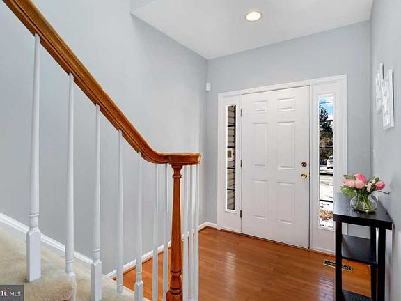 3rd image of 418 Sherrow Ave