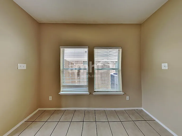 18250 Eton Ridge Ct — Photo 4