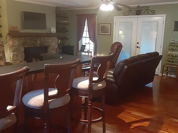 5th image of 7381 Norman Dr