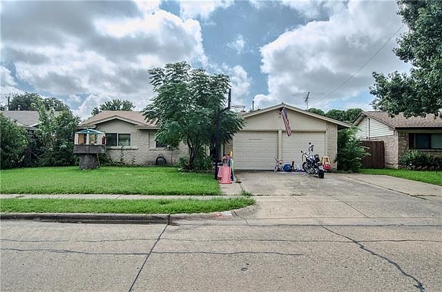 1st image of 4106 Hanover Dr