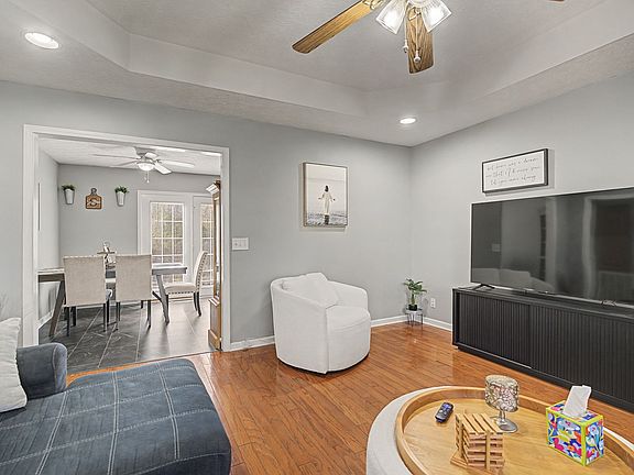 2nd image of 76 Providence Rd