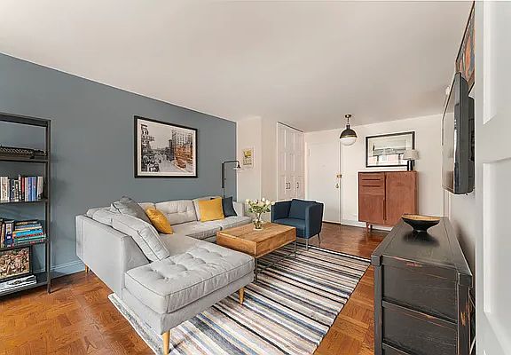 2nd image of 137 E 36th St #5E