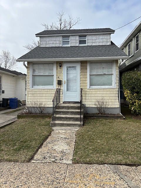 1st image of 184 Wiman Ave
