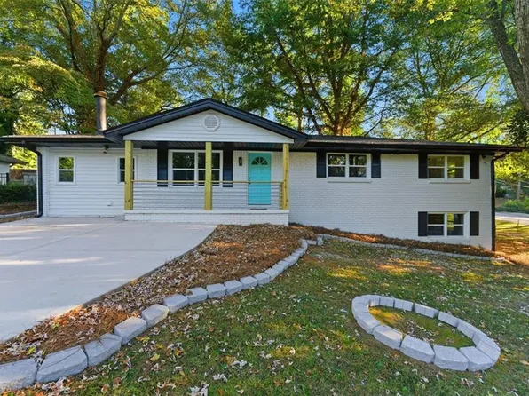 1000 Clifton Cir SE, Smyrna, GA 30080