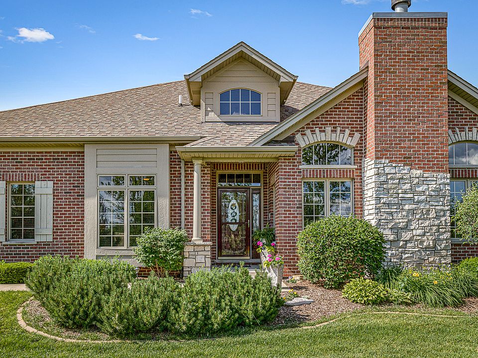 1st image of 9204 Cloister Ct