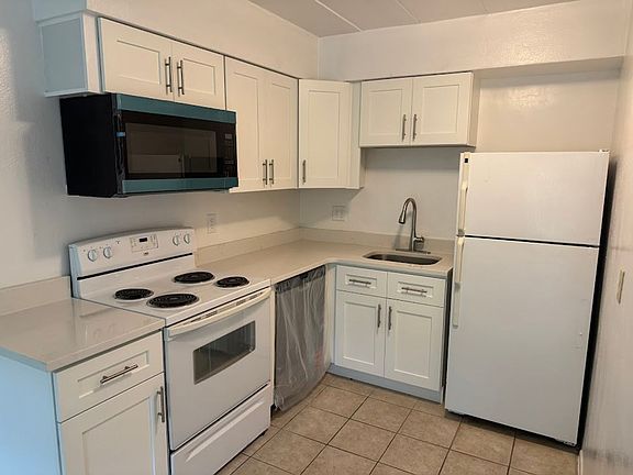 4th image of 900 S Negley Ave APT 11