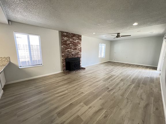 2nd image of 3793 Rock Island Dr