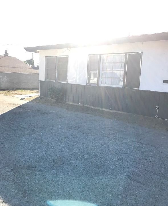 1st image of 1358 N Sepulveda Ave