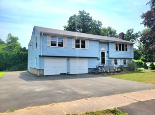 22 Temple Dr, East Hartford, CT 06108