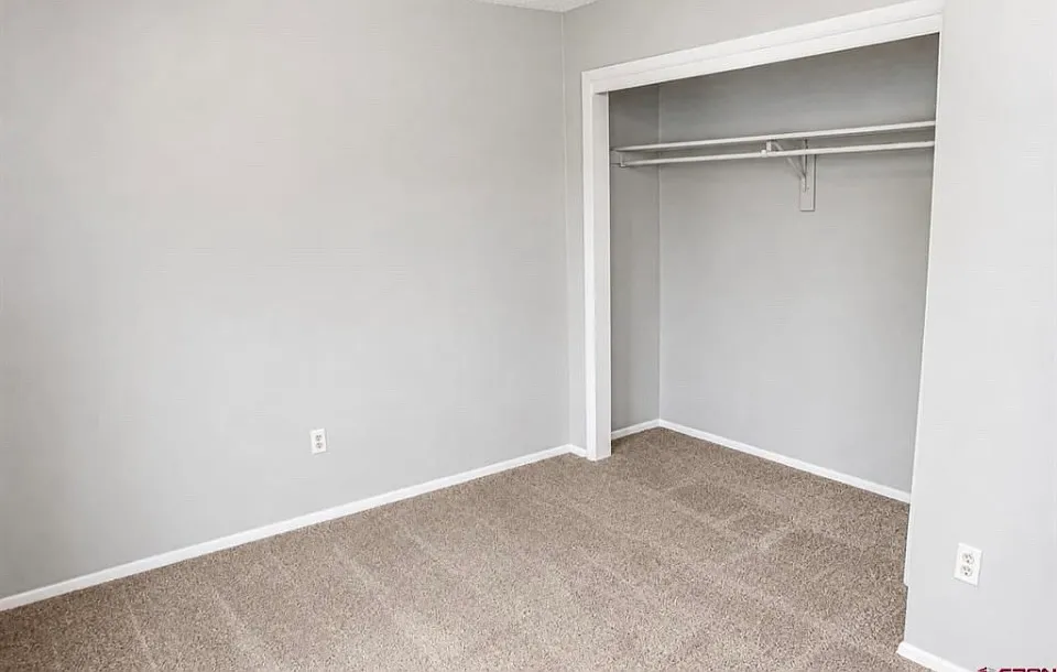 240 Cedar St — Photo 4