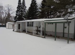 309 Weaver Dr, Houghton Lake, MI 48629