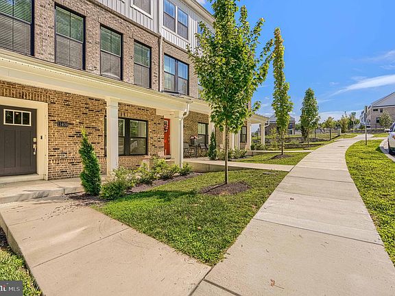 2nd image of 11409 Starlight Pl