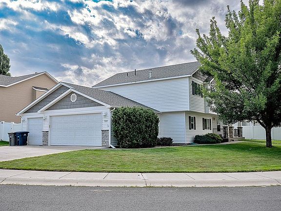 2nd image of 722 E Joshua Dr