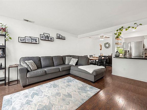 5th image of 25712 Le Parc Unit 41