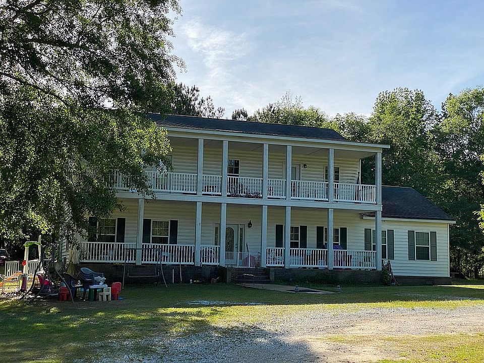 1st image of 400 Timberwood Dr