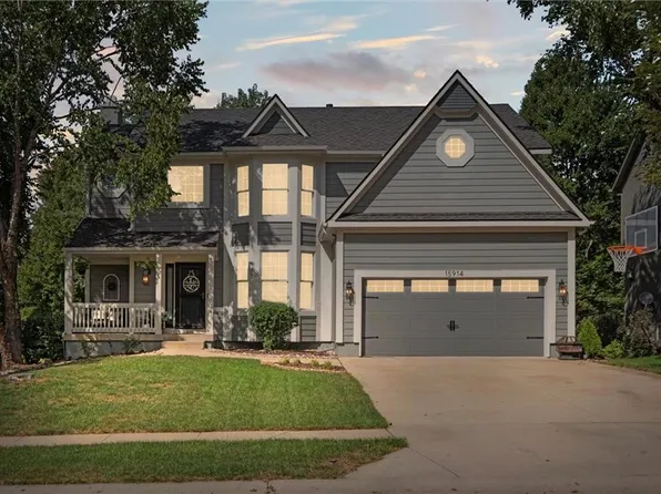 15914 W 160th Ter, Olathe, KS 66062