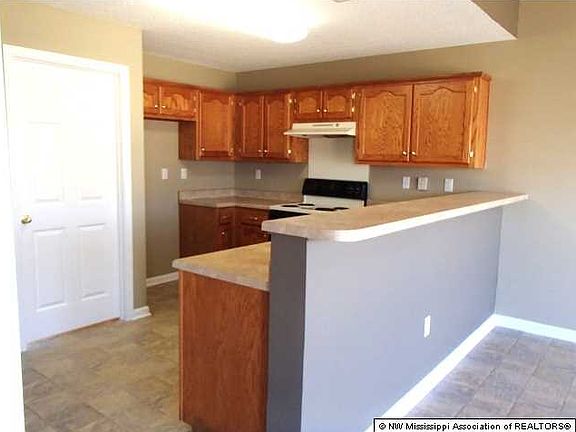 5th image of 6887 Wrenwood Dr
