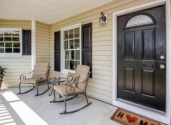 2nd image of 24414 Plantation Dr
