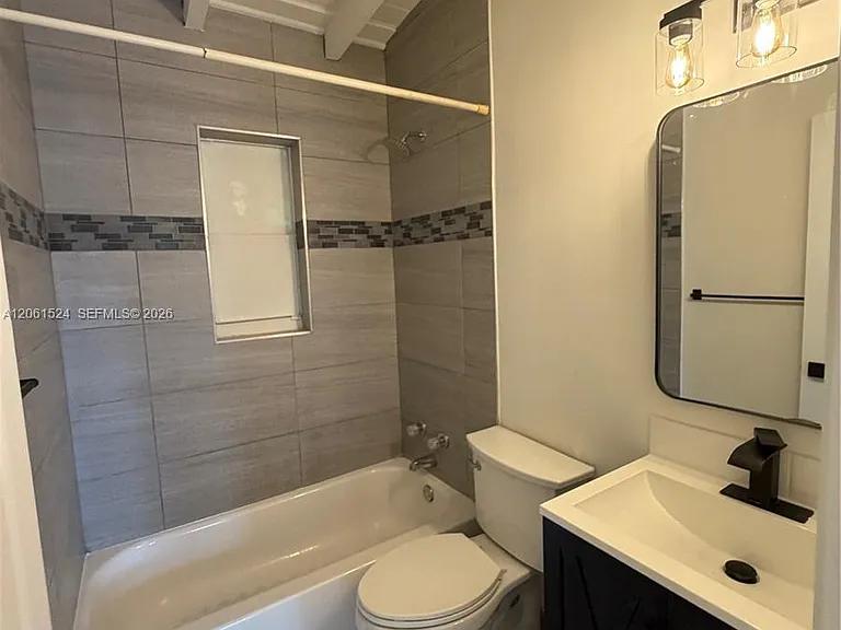 6110 Monroe St — Photo 13