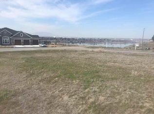 1860 Fanning Rd, Pasco, WA 99301