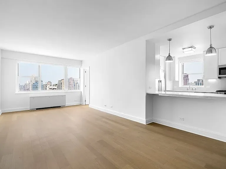 215 E 68th St #30B — Photo 1