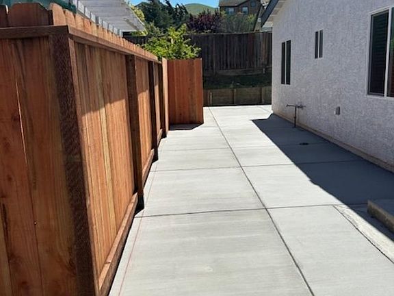 4th image of 133A Greenmeadow Cir