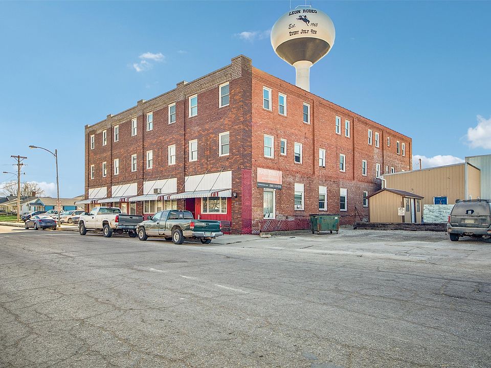 1st image of 102 S Main St