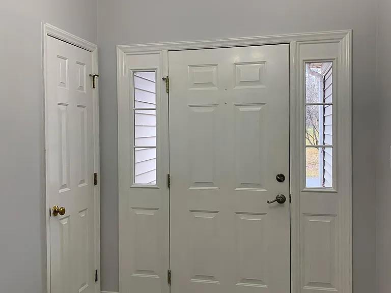 Entry way
